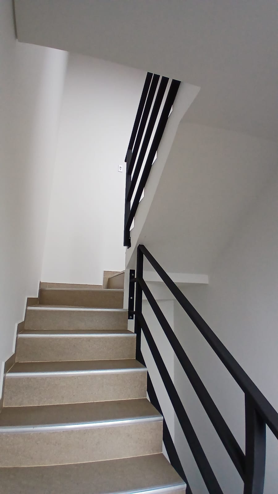 SE VENDE APARTAMENTO - ENCISO