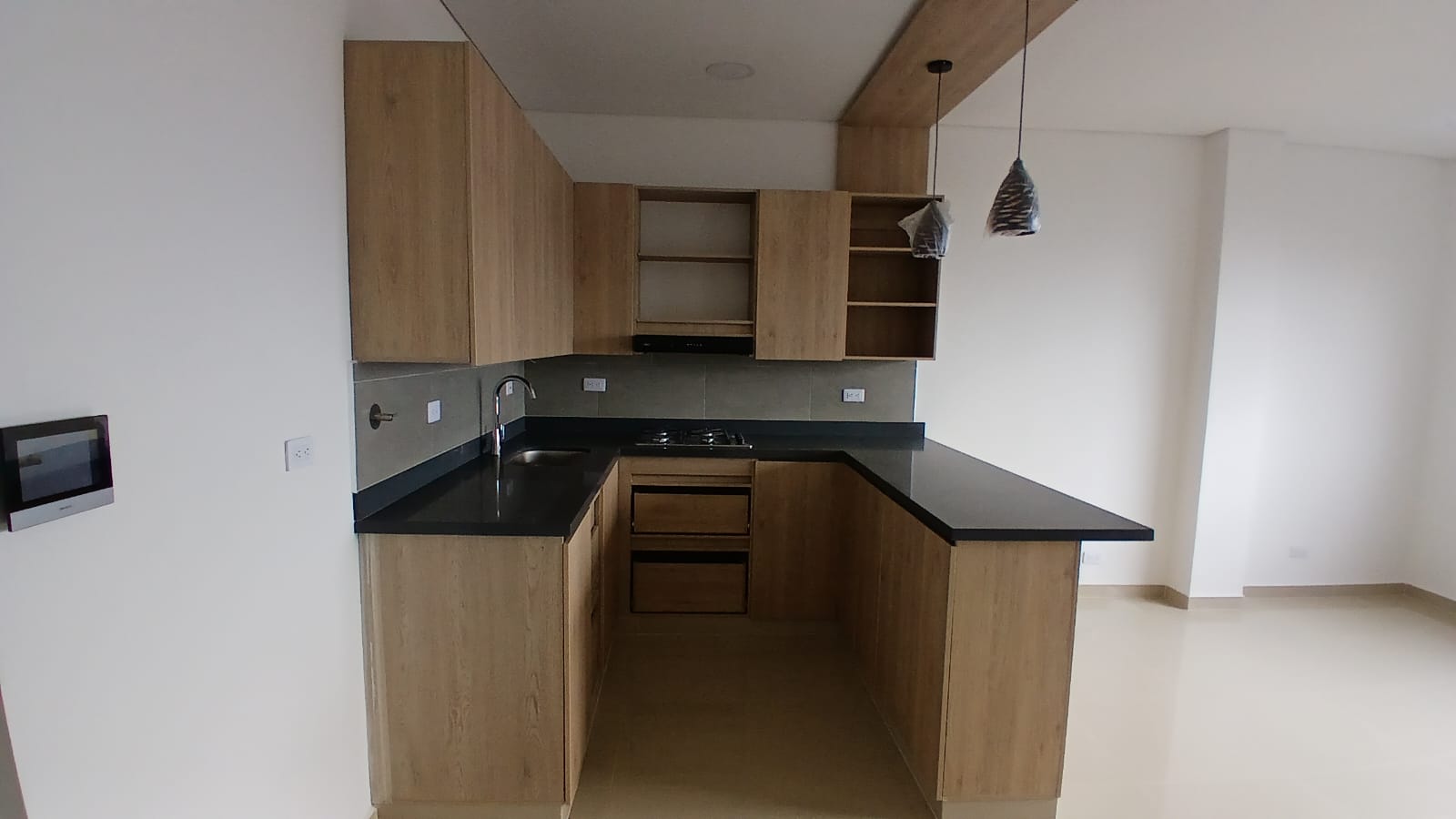 SE VENDE APARTAMENTO - ENCISO